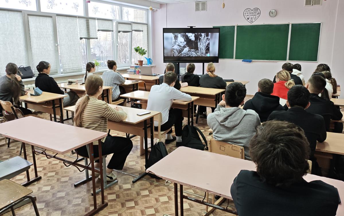 Профориентационная работа  «МОУ СОШ № 57 имени Героя Советского Союза С.Ф. Тархова», г. Саратов Фото 4