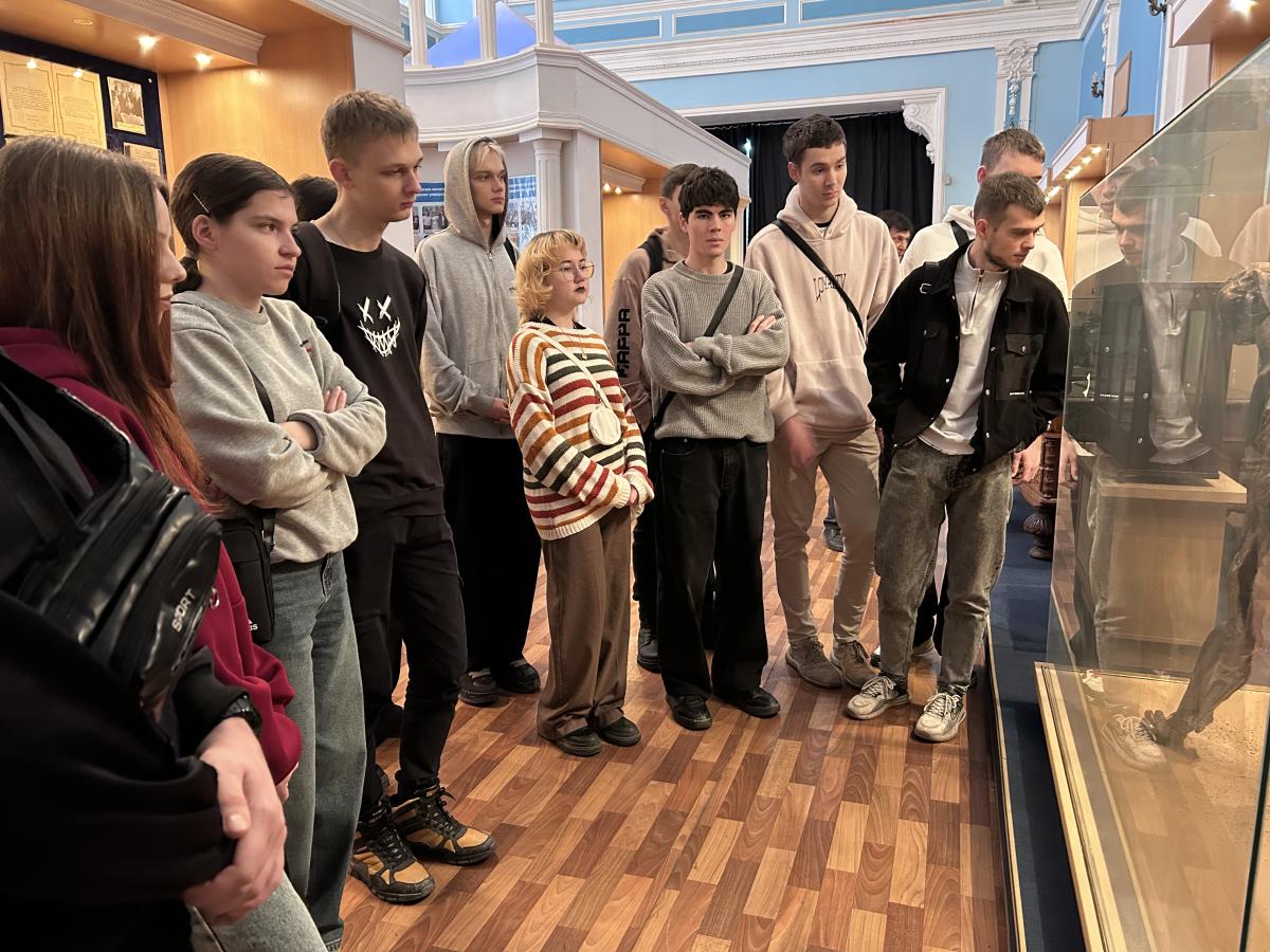 Студенты Института генетики и агрономии посетили музей истории Фото 1 Студенты Института генетики и агрономии посетили музей истории Фото 1