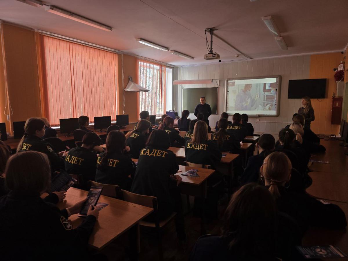 Профориентационная работа в ГАПОУ СО «Губернаторский колледж» Фото 2