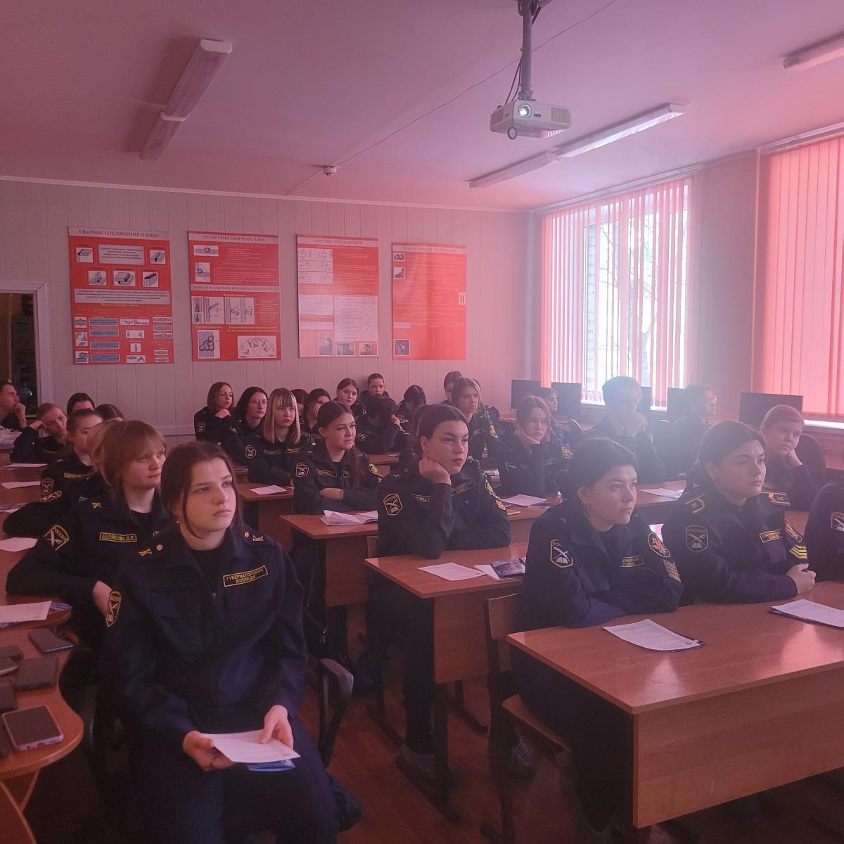 Профориентационная работа в ГАПОУ СО «Губернаторский колледж» Фото 3