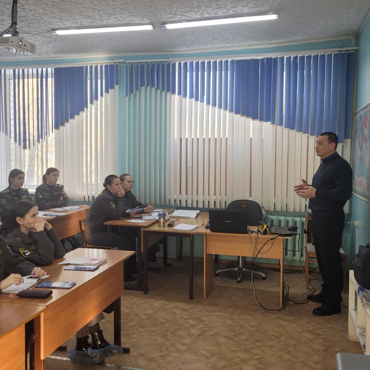 Профориентационная работа в ГАПОУ СО «Губернаторский колледж» Фото 9