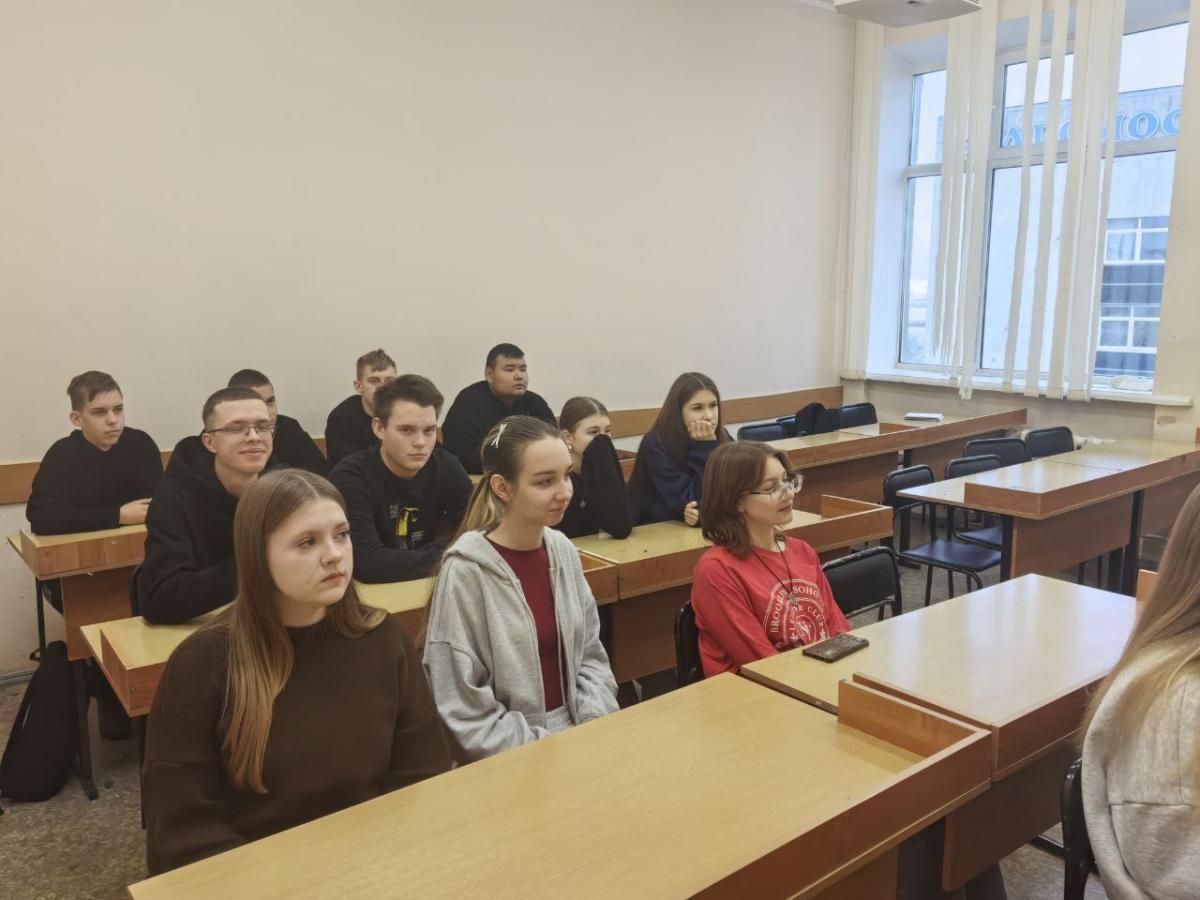 Кураторский час, посвящённый безопасному поведению в период зимних каникул Фото 1