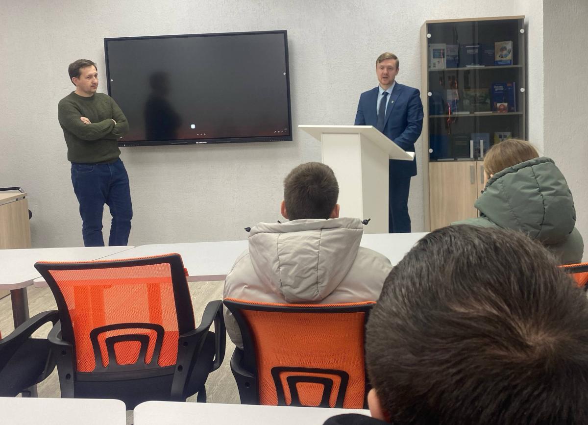 Школьники р.п. Свободный посетили Вавиловский университет с экскурсией Фото 15