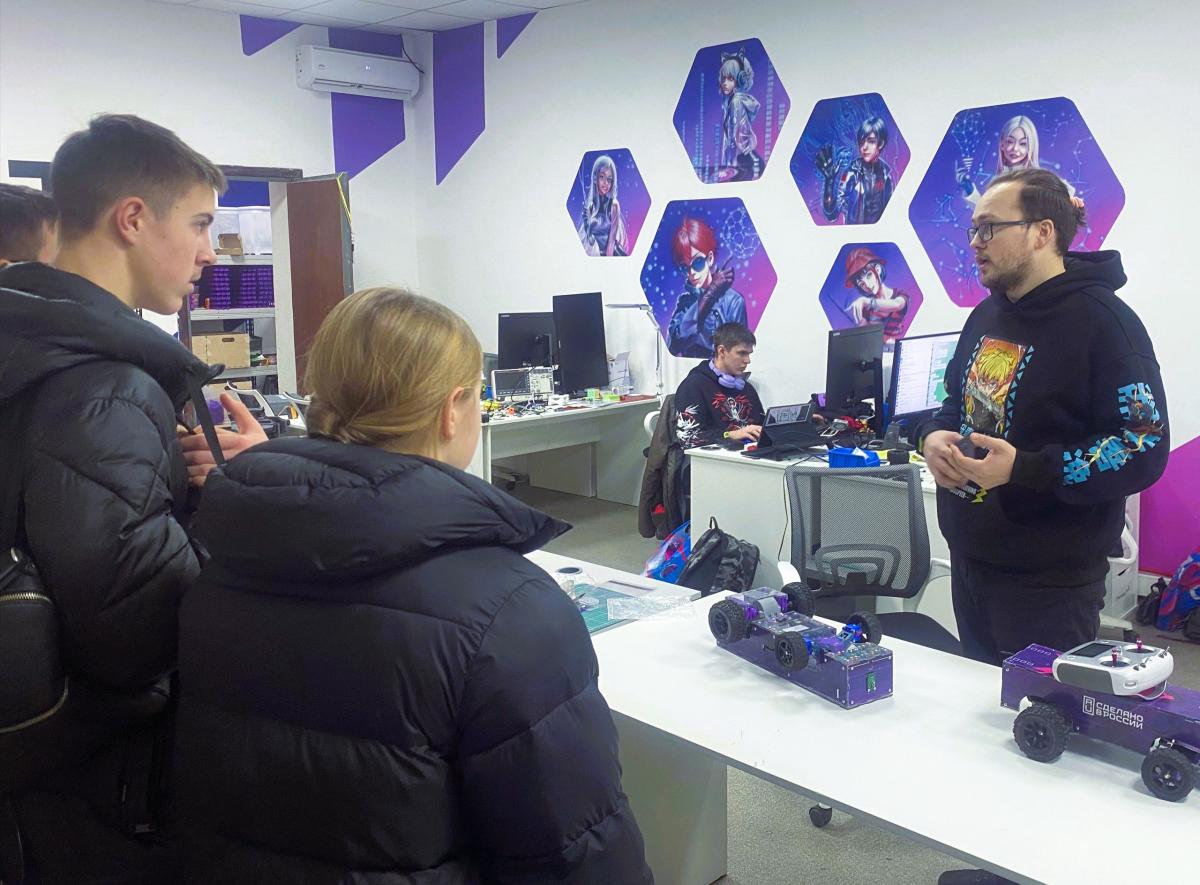 Школьники р.п. Свободный посетили Вавиловский университет с экскурсией Фото 2