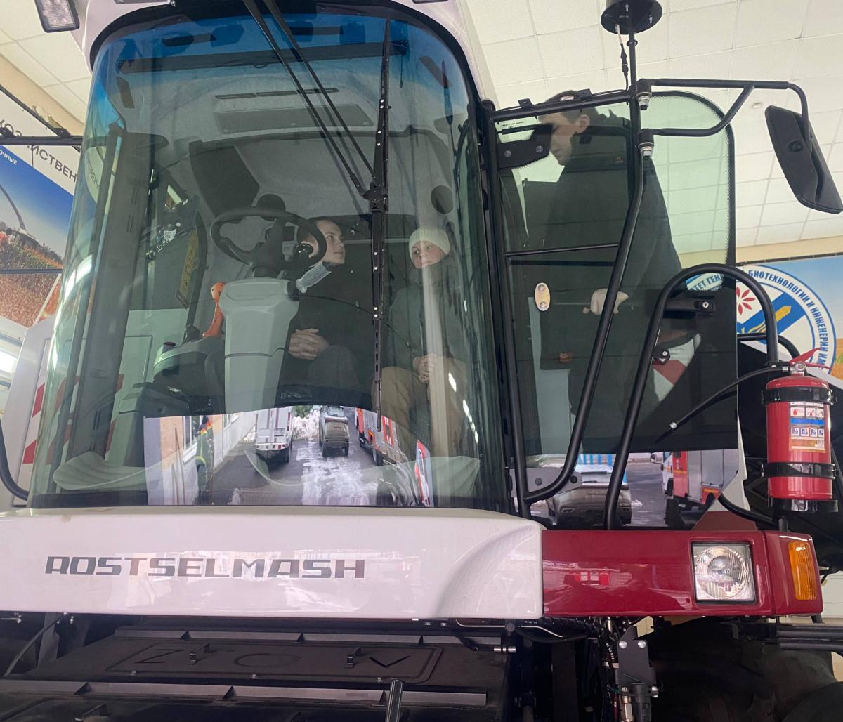 Школьники р.п. Свободный посетили Вавиловский университет с экскурсией Фото 7