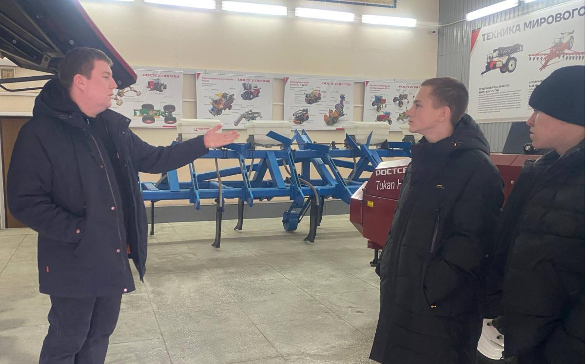 Школьники р.п. Свободный посетили Вавиловский университет с экскурсией Фото 8