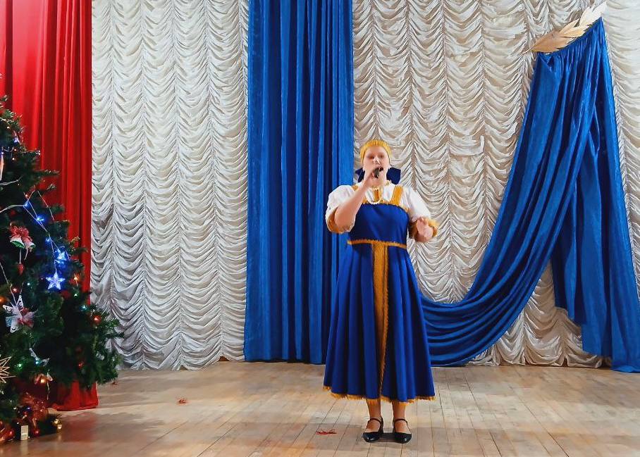 Новогодний концерт «Конкурс Дедов Морозов и Снегурочек» Фото 12