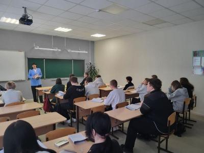 Профориентационная работа в МОУ СОШ № 102