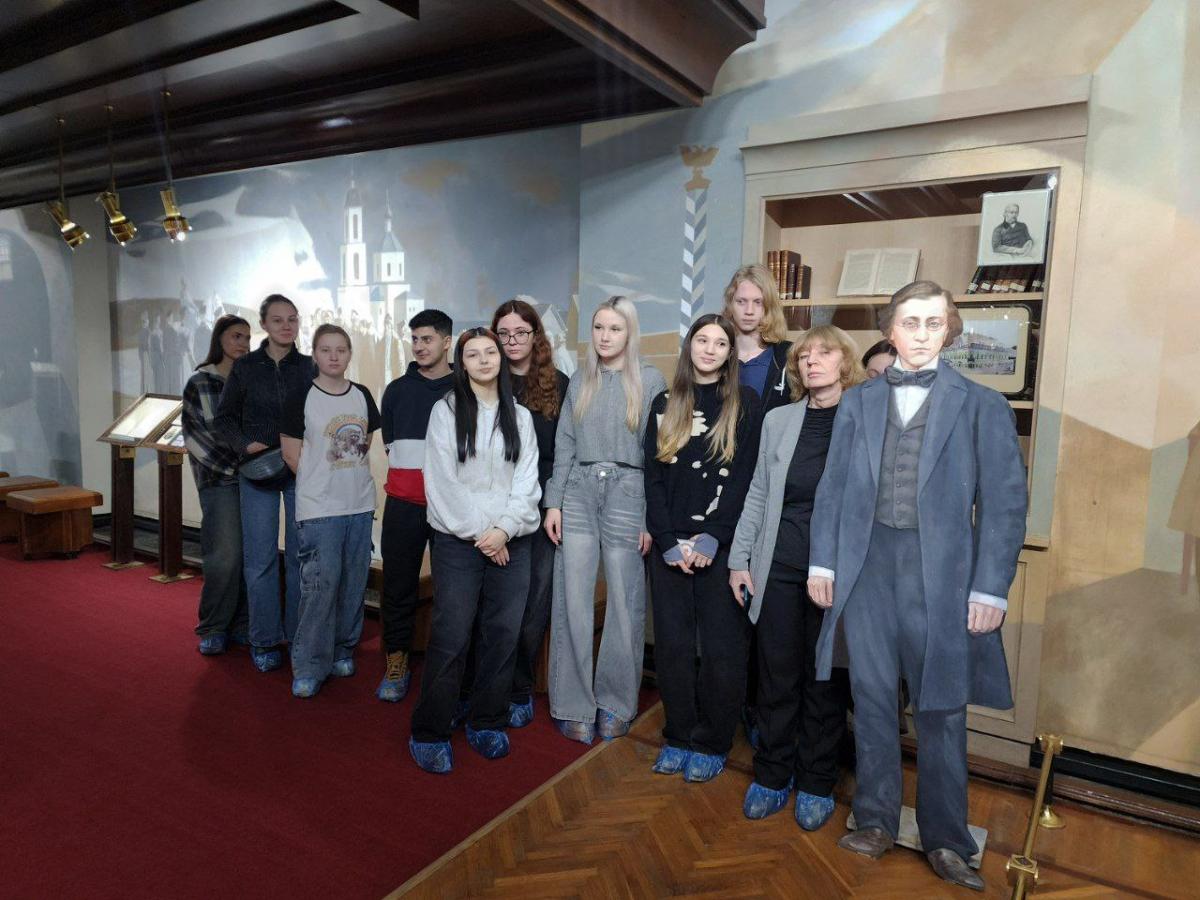 Посещение Музея – усадьбы Н.Г. Чернышевского