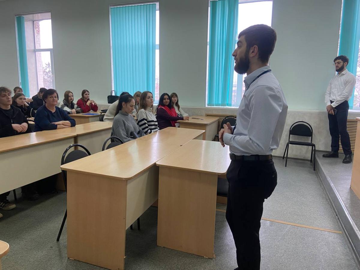 Банк ВТБ поделился секретами финансового успеха со студентами Фото 2