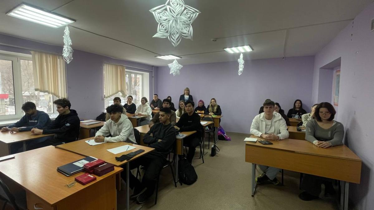 Событийный дизайн. «Предметно-эстетическая среда: оформление учебных кабинетов к Новому году»