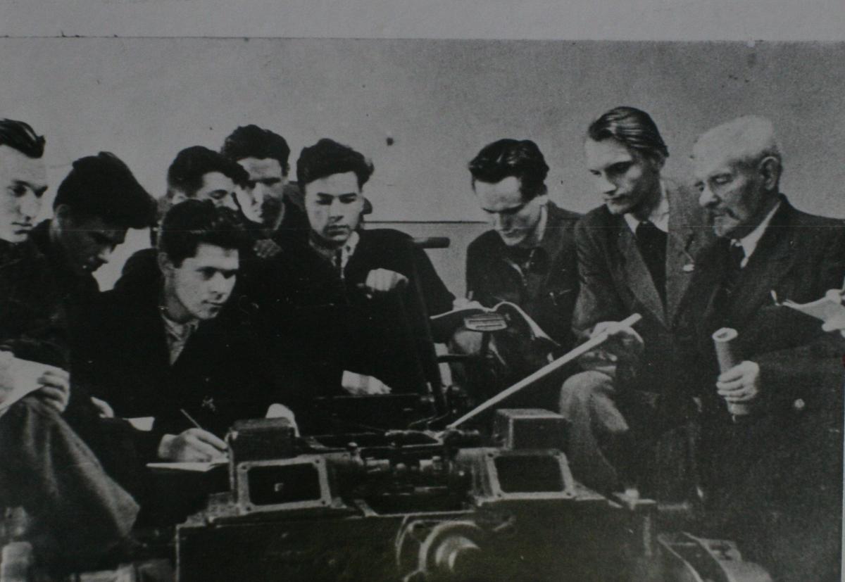 К юбилею ученого: Профессор Витольд Костровский Фото 2