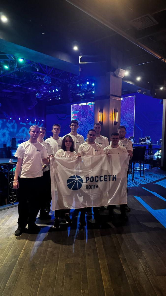 Студент Вавиловского университета Павел Чулков в составе команды «Россети Волга» завоевал призовое место на киберспортивном турнире «Кибервольт». Фото 3