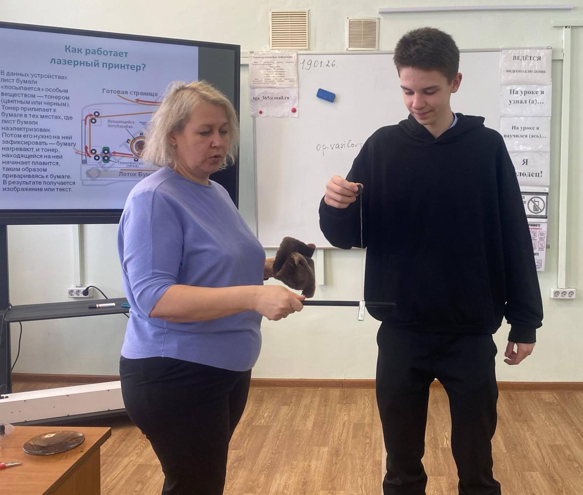 Саратовские школьники узнали о преимуществах обучения в университете Фото 6