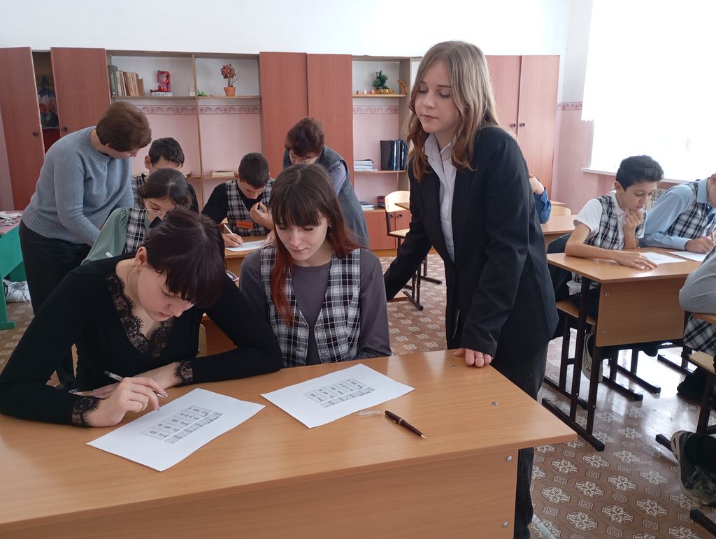 Билет в будущее: профессиональный компас для школьников Пугачевского района Фото 2 Билет в будущее: профессиональный компас для школьников Пугачевского района Фото 2