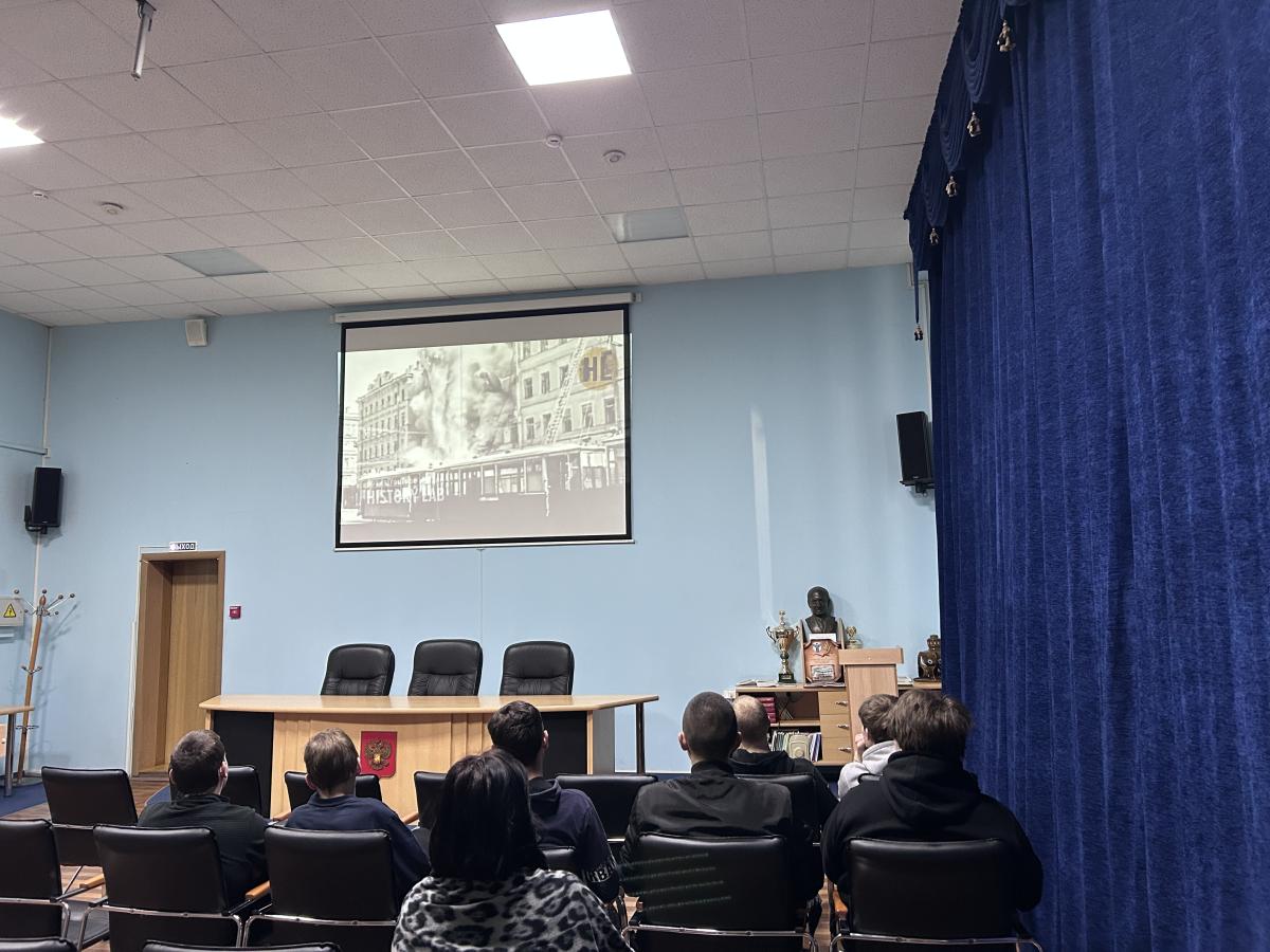 В музее состоялась лекция-экскурсия «Хроника блокадного Ленинграда» Фото 3