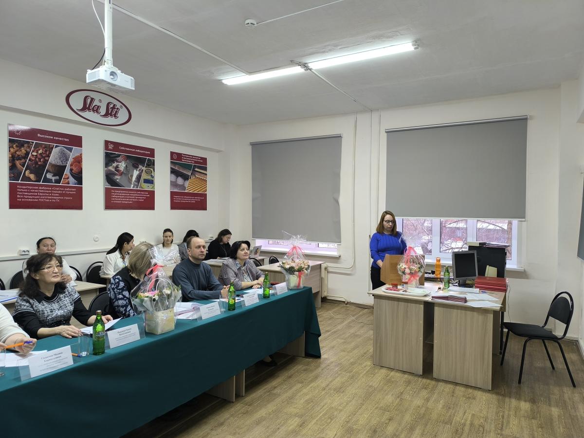 Защиты выпускных квалификационных работ магистров заочной формы обучения направления 19.04.02 Продукты питания из растительного сырья