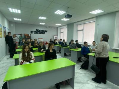 В рамках профориентационной работы организовали экскурсию для школьников МОУ Лицей №107 и МОУ СОШ № 11