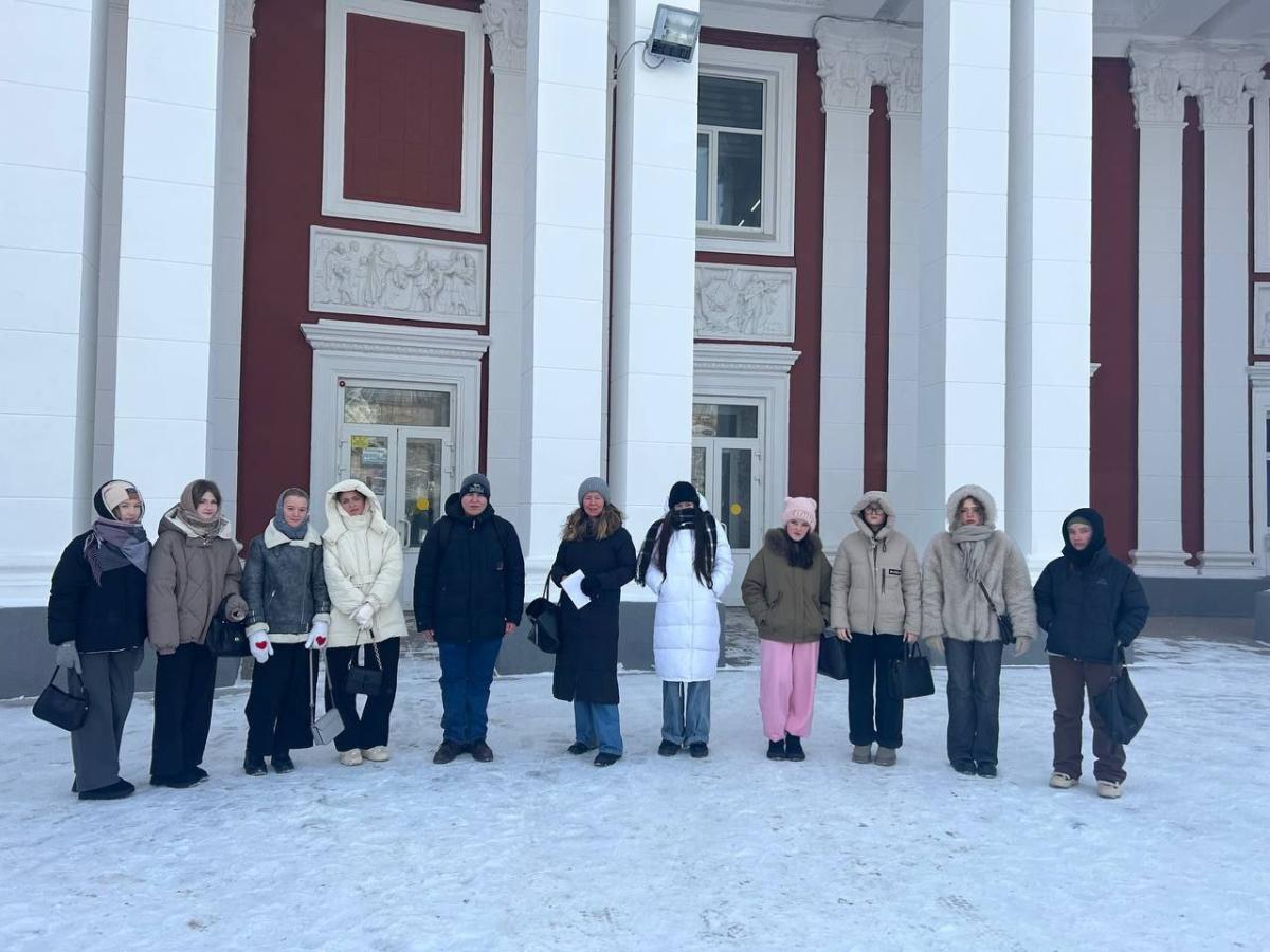 Просмотр фильма "Блокадный дневник" Фото 1