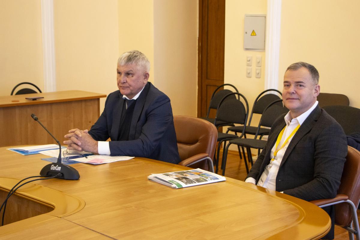 Вавиловский университет выступил площадкой проведения Первого Поволжского Масличного форума Фото 13