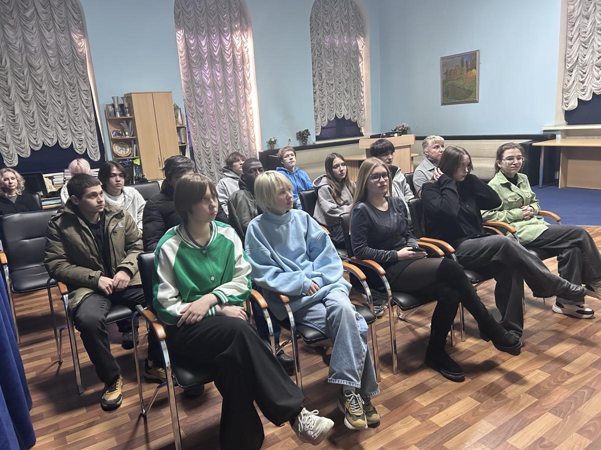 «Сталинград: 200 дней мужества и стойкости»: студенты вспомнили героических защитников города Фото 3 «Сталинград: 200 дней мужества и стойкости»: студенты вспомнили героических защитников города Фото 3