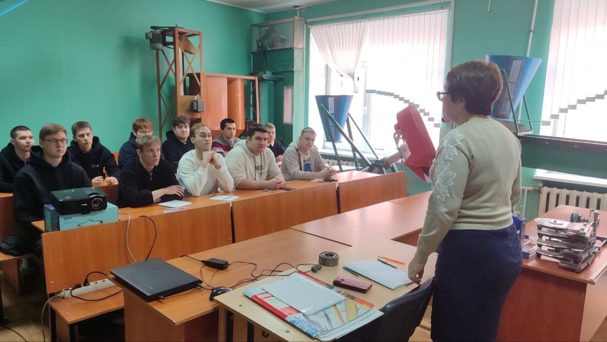 Кураторский час на кафедре "Техническое обеспечение АПК" Фото 1