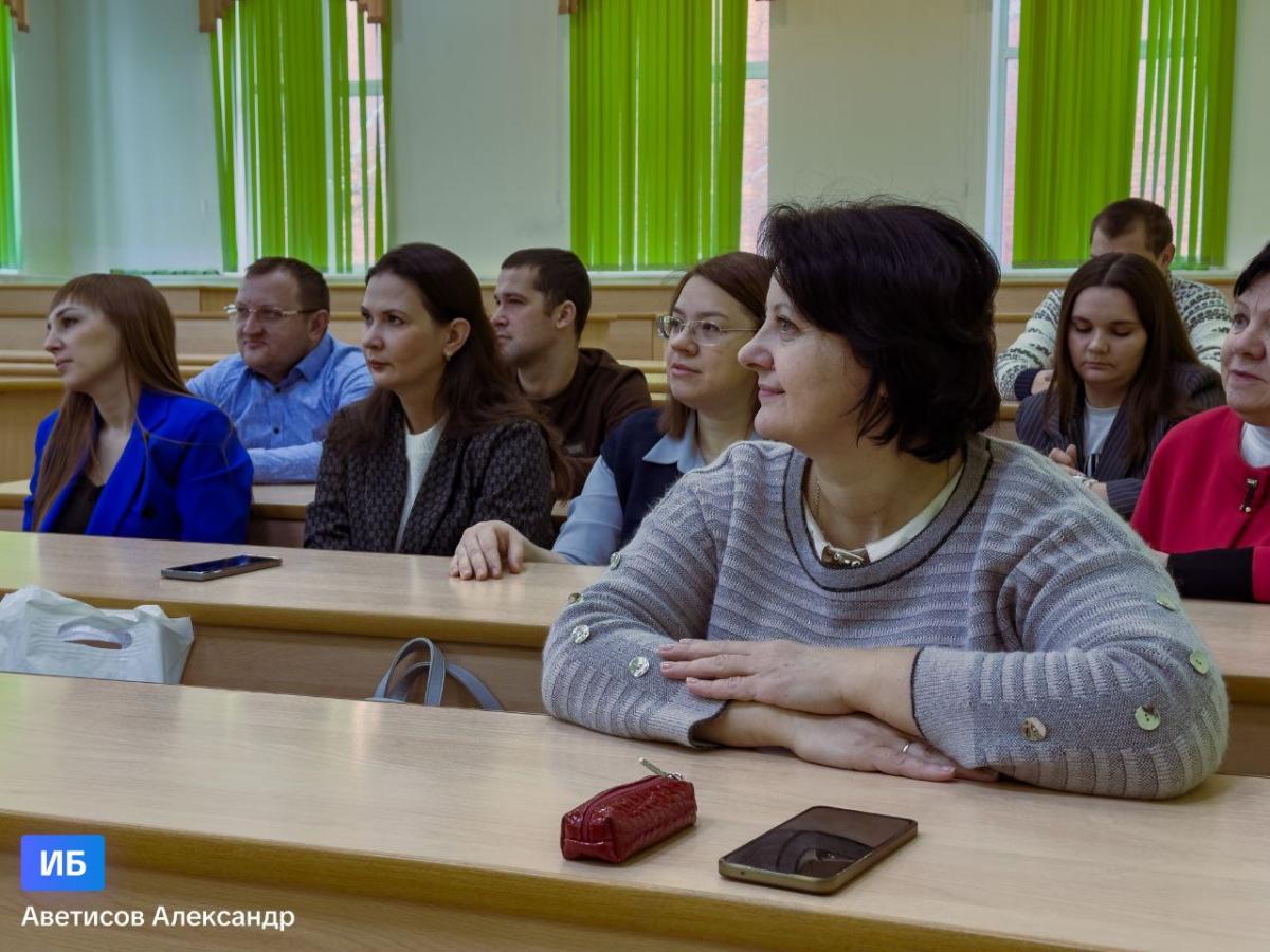 Выпускники заочного отделения магистратуры института биотехнологии получили дипломы Фото 1