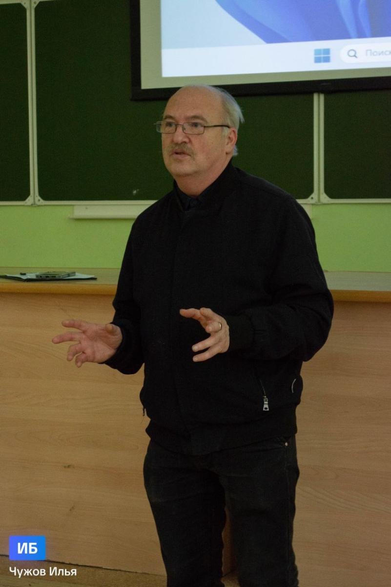 Институт биотехнологии принял участие в Дне открытых дверей университета Фото 2