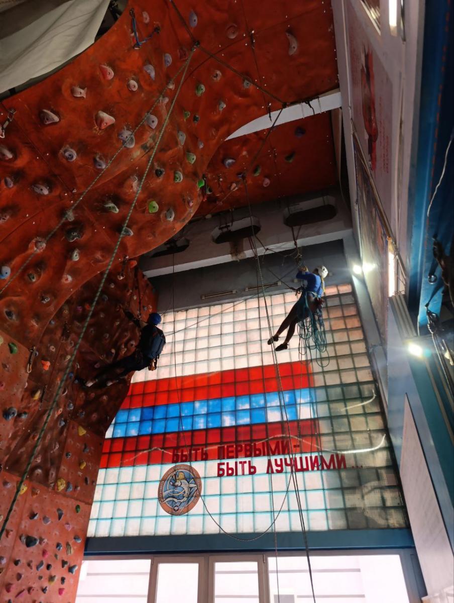 Традиционные соревнования по технике альпинизма  «Лукьяновские связки» Фото 4