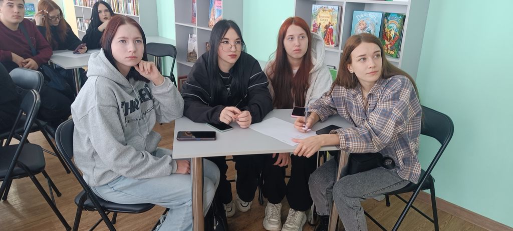 Информационный час «Ты в теме» ко Дню молодого избирателя Фото 5