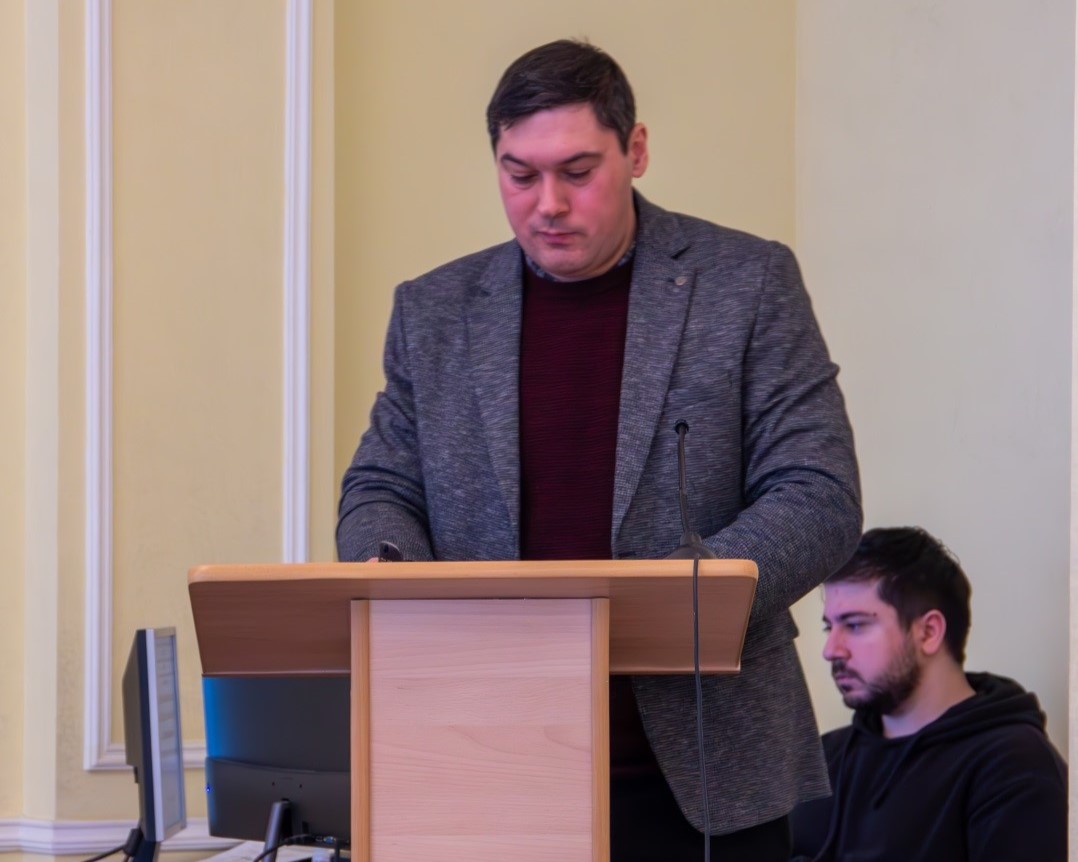 Участие преподавателя колледжа в конференции профессорско-преподавательского состава и аспирантов