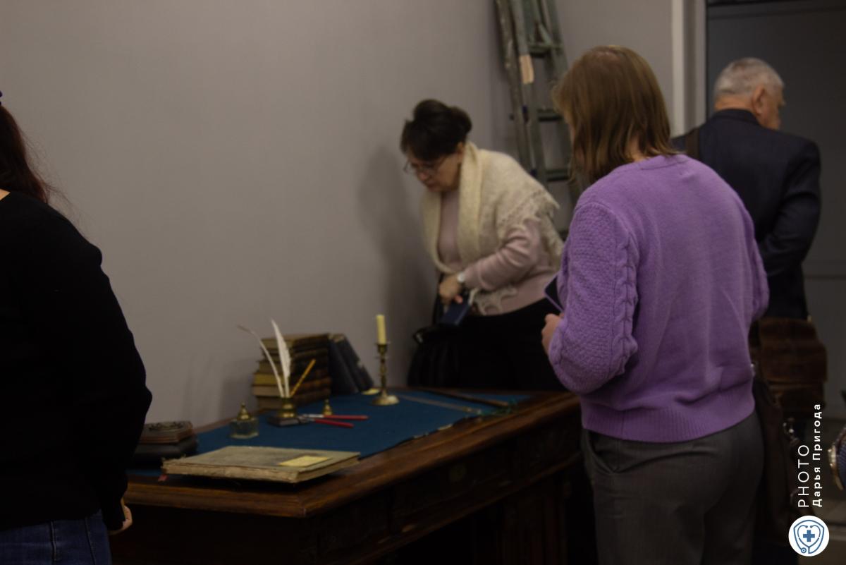 Экскурсия в мир редких книг для саратовских педагогов Фото 2