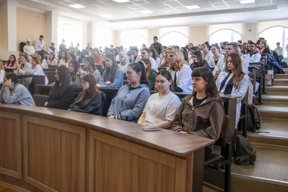 Более 300 студентов стали участниками масштабного Дня карьеры Фото 3