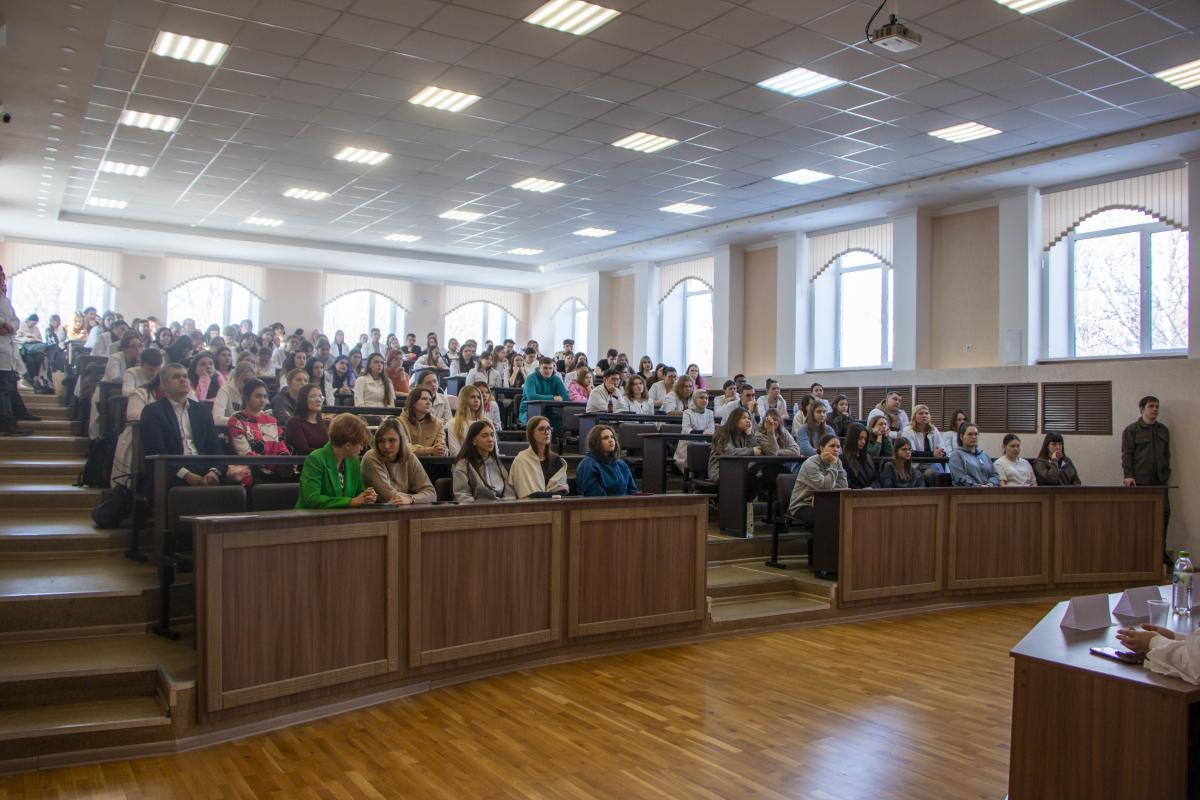 Более 300 студентов стали участниками масштабного Дня карьеры Фото 6