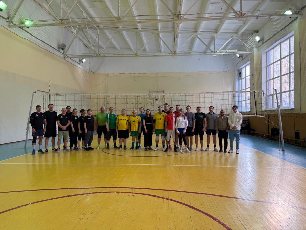 Спартакиада между профессорско-преподавательским составом Вавиловского университета Фото 1