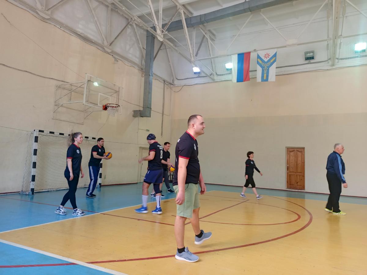 Спартакиада между профессорско-преподавательским составом Вавиловского университета Фото 6