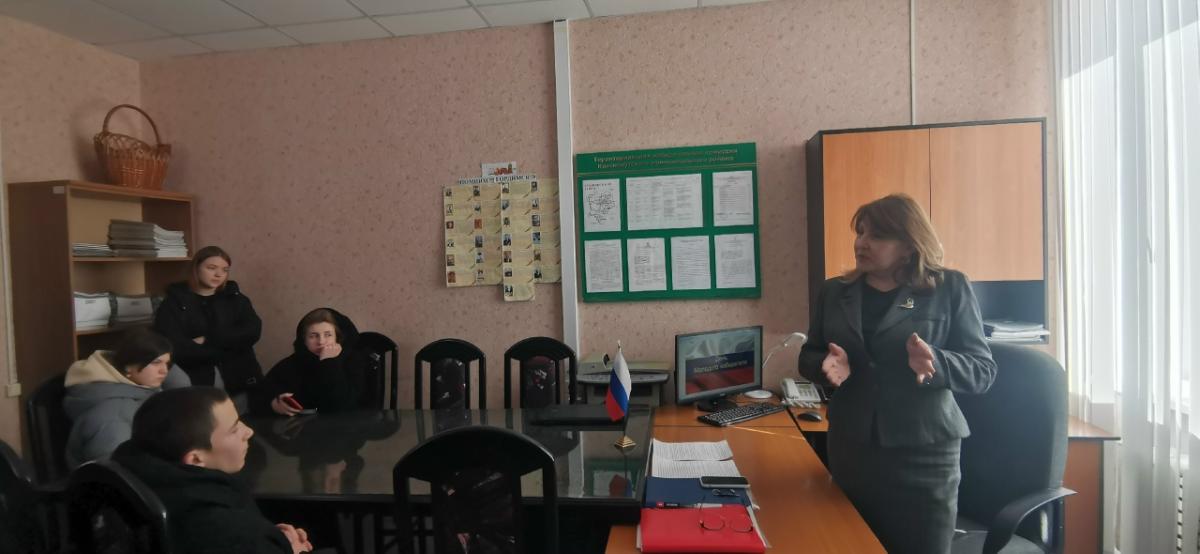 Экскурсия ко Дню молодого избирателя Фото 2