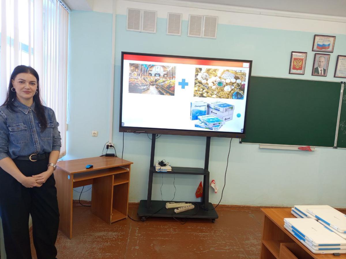 Продолжается реализация программы «Вавиловские классы» в саратовских школах Фото 2 Продолжается реализация программы «Вавиловские классы» в саратовских школах Фото 2