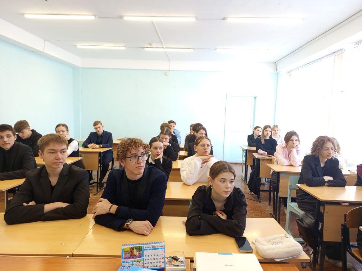 Продолжается реализация программы «Вавиловские классы» в саратовских школах Фото 5 Продолжается реализация программы «Вавиловские классы» в саратовских школах Фото 5