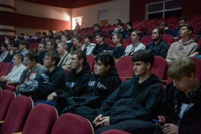 В Вавиловском университете прошло собрание с первокурсниками по поступлению в ВУЦ