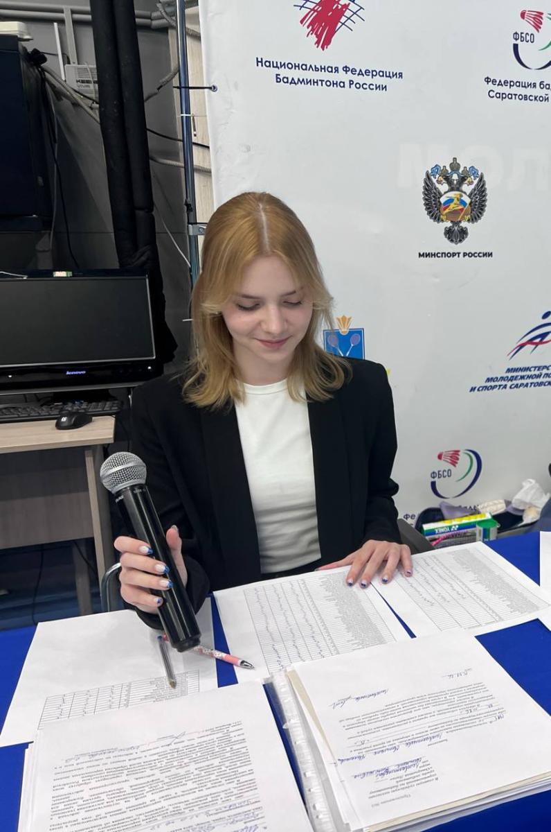 Волонтёры колледжа на первом туре Открытой Любительской Лиги по бадминтону Фото 3 Волонтёры колледжа на первом туре Открытой Любительской Лиги по бадминтону Фото 3