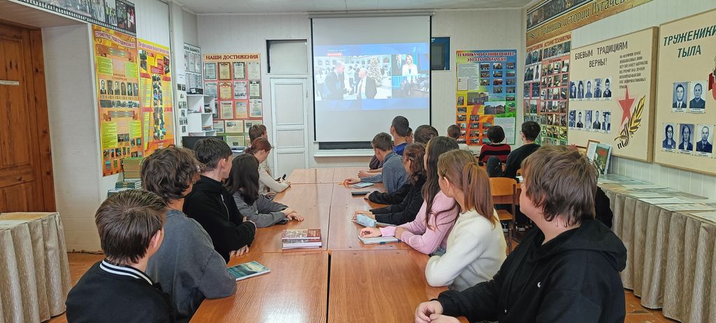 Интеллектуальная игра «Я — гражданин, а это значит!» Фото 1