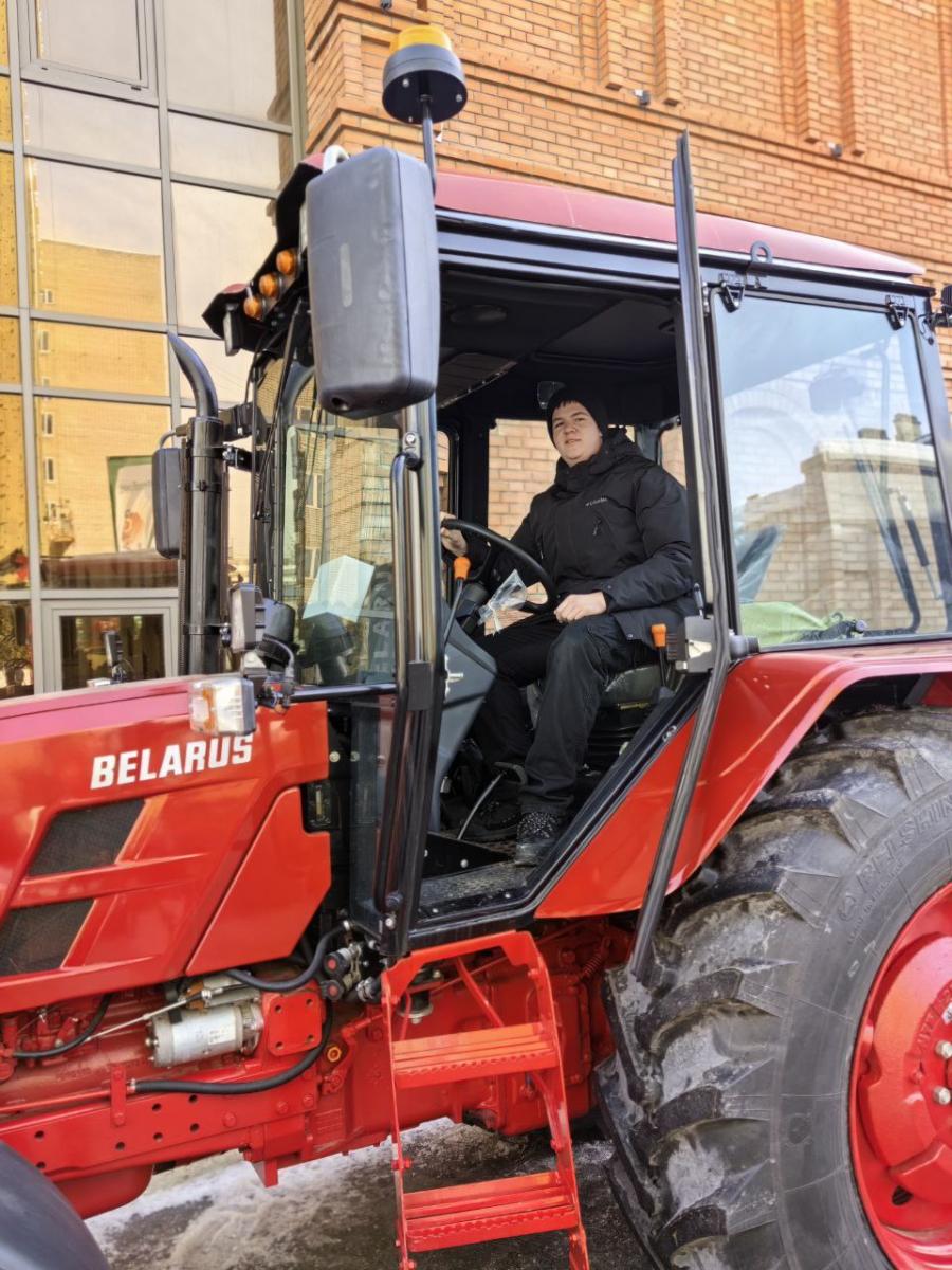 Посещение форума «Саратов-Агро.2026» Фото 2