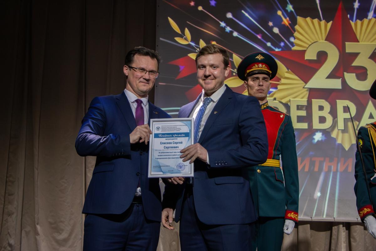 «Горжусь тобой, Отечество!»: В вузе прошел концерт патриотической песни Фото 5