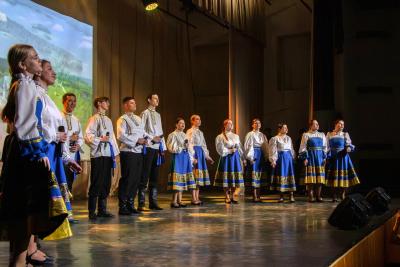 «Горжусь тобой, Отечество!»: В вузе прошел концерт патриотической песни