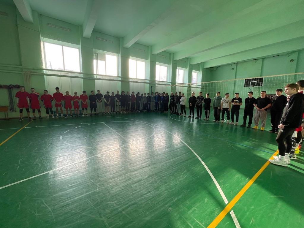 Соревнования по волейболу Фото 1