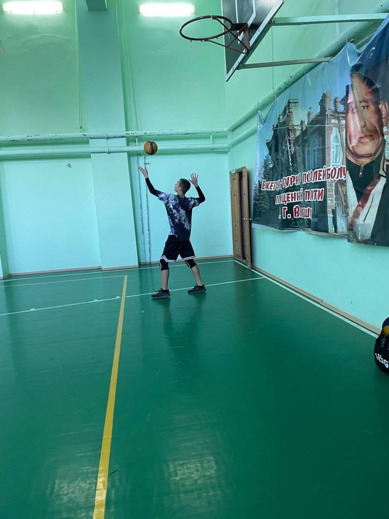 Соревнования по волейболу Фото 2