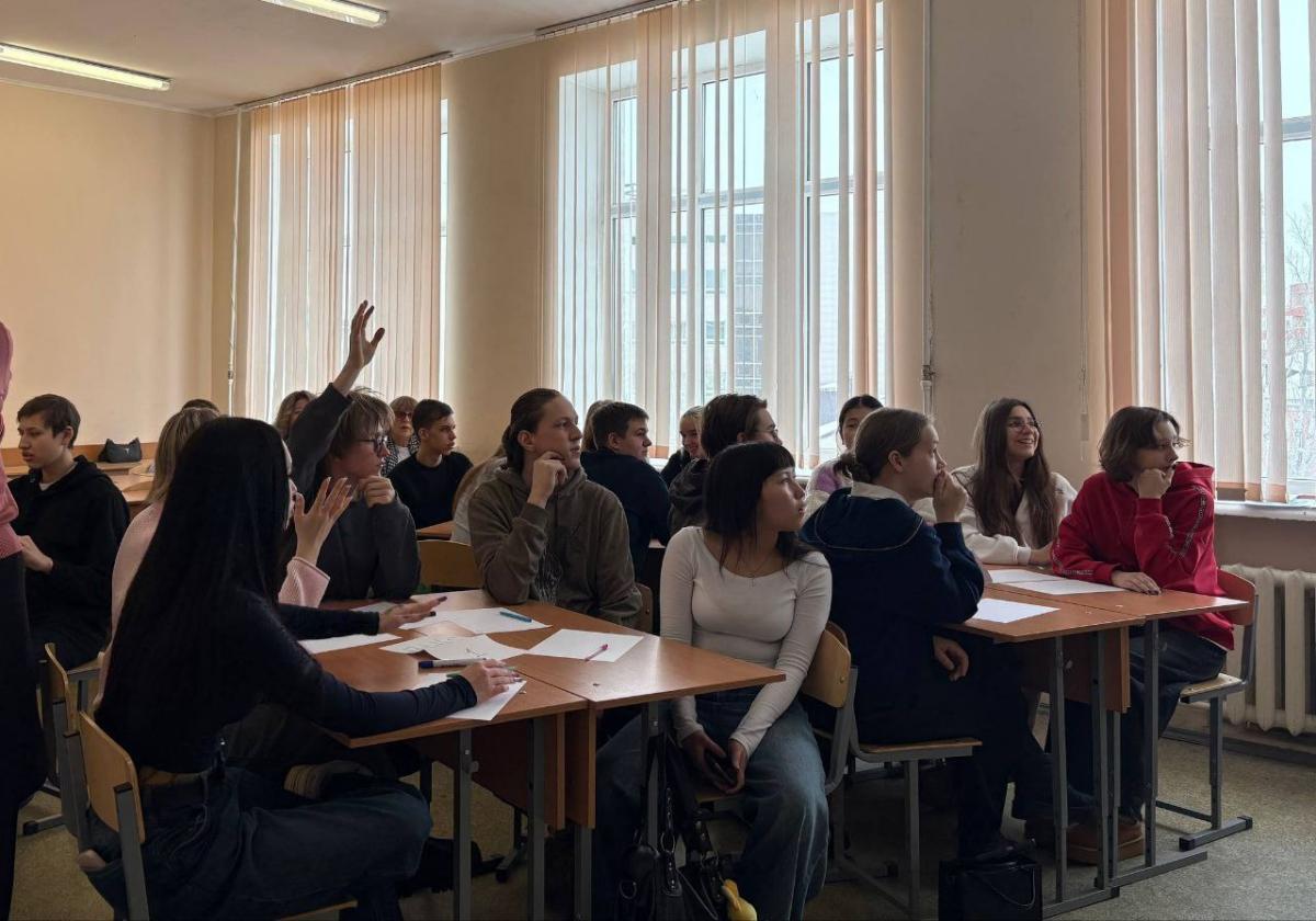 Интеллектуальная игра «Турнир Профи» Фото 1