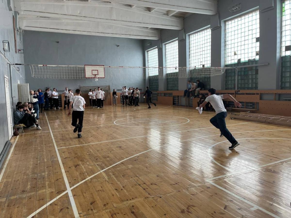 Военно-патриотическая игра "Зарница". Фото 1