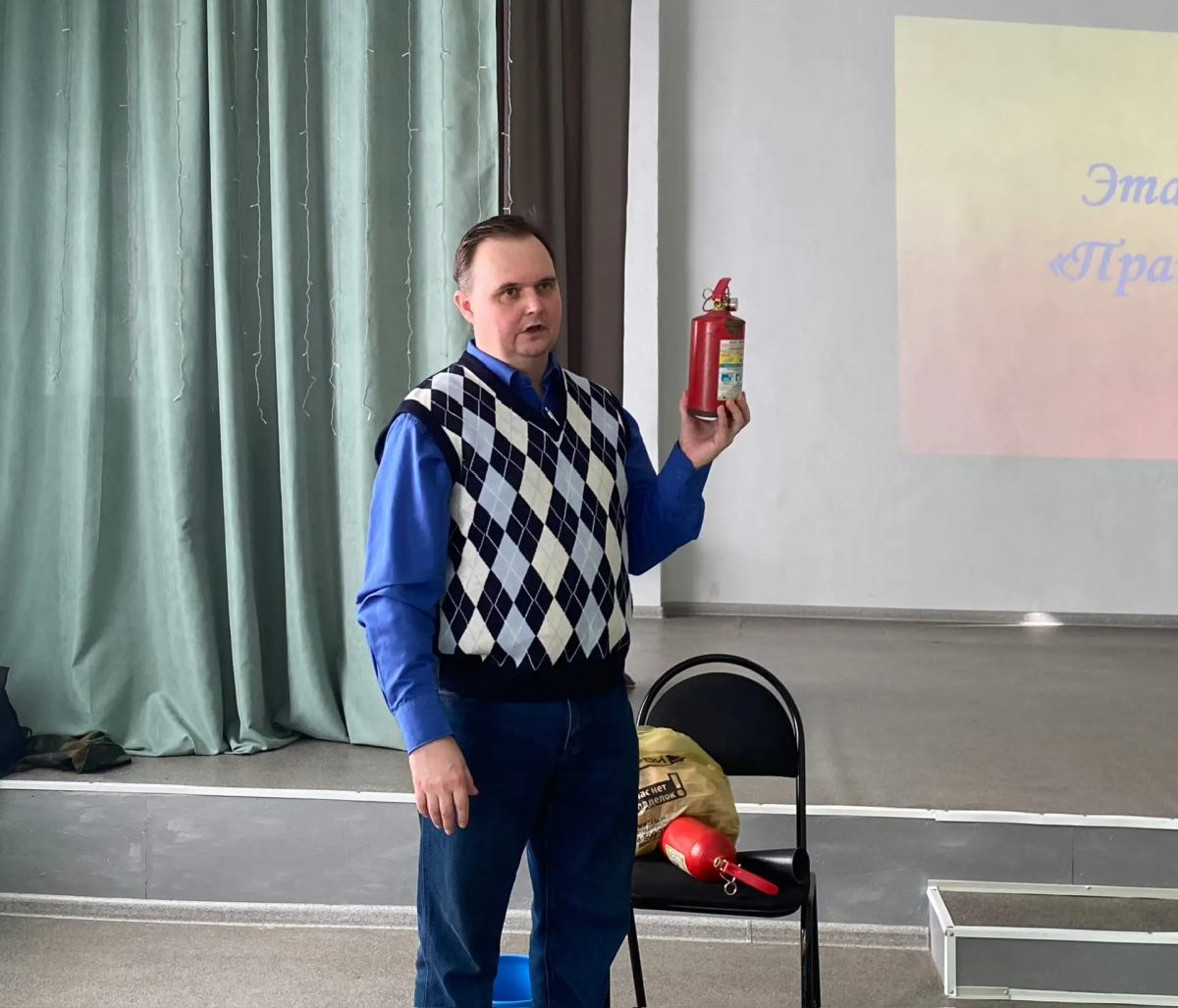 Профессор кафедры «Техносферная безопасность и транспортно-технологические машины» участвовал в проведении плановых занятий в агроклассах Саратовской области Фото 2